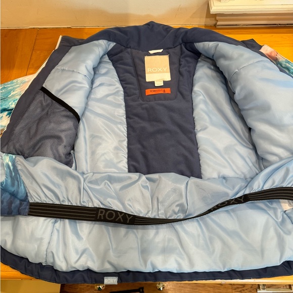 Girls Roxy Ski Coat - Picture 2 of 6